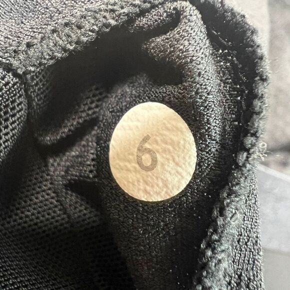 Lululemon Free To Be Tank Black Size 6 Built in Bra Criss Cross Back Athletic - Picture 9 of 9